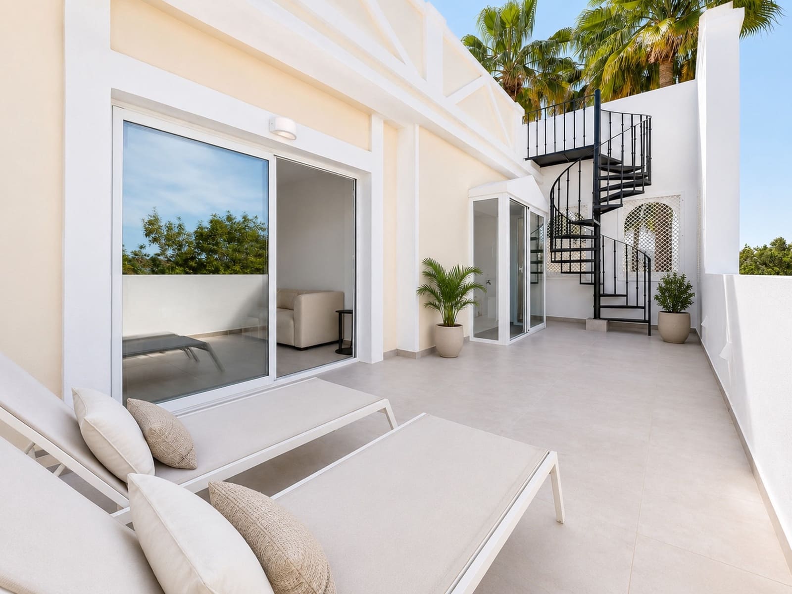 3 slaapkamer Penthouse te koop in Marbella met zwembad garage - € 699.000 (Ref: 9959415)
