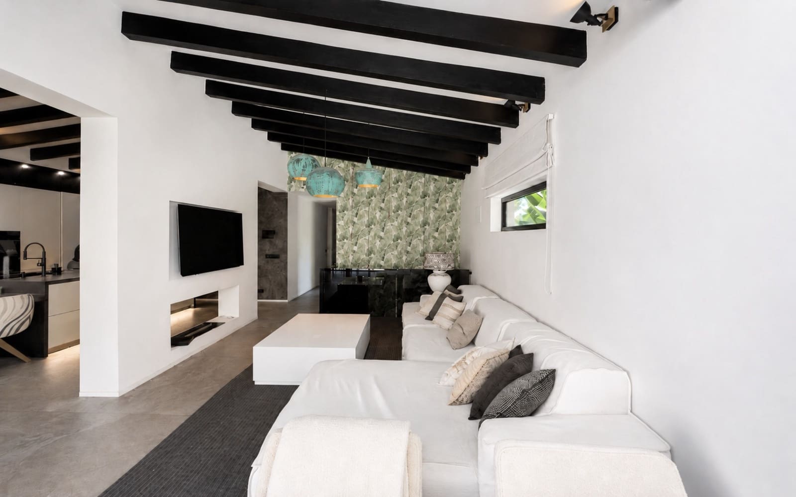 4 sypialnia Willa na sprzedaż w Nueva Andalucia z basenem garażem - 1 490 000 € (Ref: 9964968)
