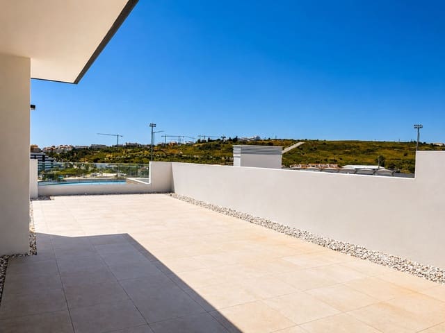2 Zimmer Penthouse zu verkaufen in Estepona mit Pool Garage - 575.000 € (Ref: 9973001)
