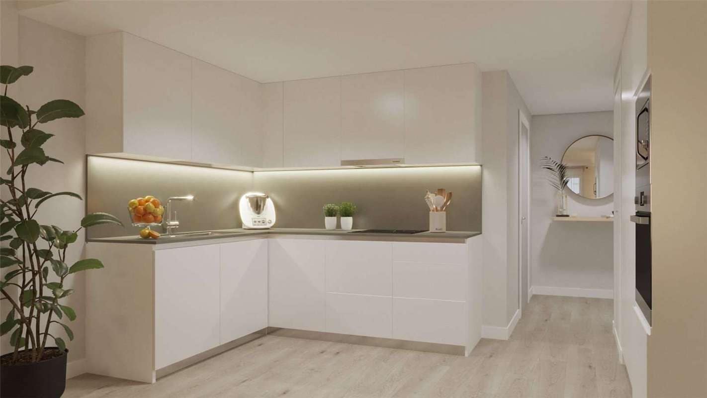 2 soverom Leilighet til salgs i Torremolinos med svømmebasseng garasje - € 456 000 (Ref: 9973005)