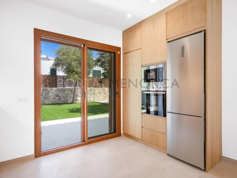 4 Zimmer Villa zu verkaufen in Ciutadella de Menorca - 1.050.000 € (Ref: 10011201)