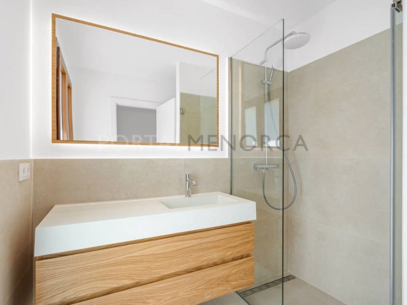 4 Zimmer Villa zu verkaufen in Ciutadella de Menorca - 1.050.000 € (Ref: 10011201)