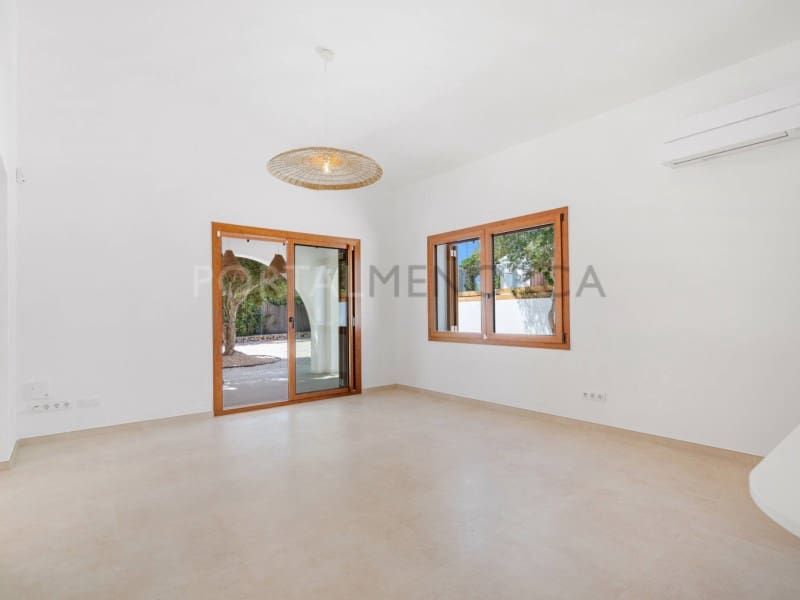 4 Zimmer Villa zu verkaufen in Ciutadella de Menorca - 1.050.000 € (Ref: 10011201)