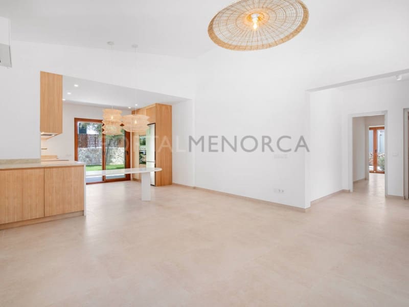 4 Zimmer Villa zu verkaufen in Ciutadella de Menorca - 1.050.000 € (Ref: 10011201)
