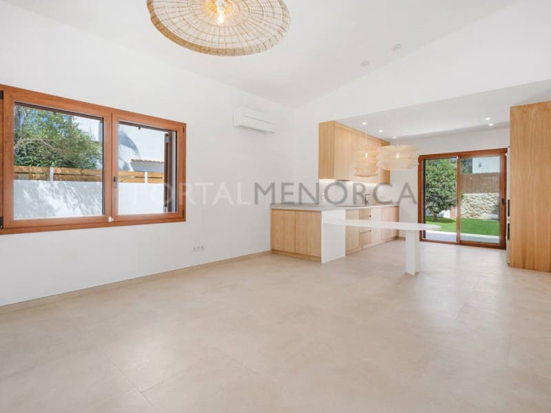 4 Zimmer Villa zu verkaufen in Ciutadella de Menorca - 1.050.000 € (Ref: 10011201)