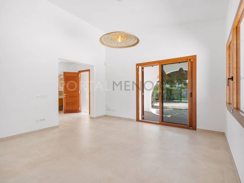 4 Zimmer Villa zu verkaufen in Ciutadella de Menorca - 1.050.000 € (Ref: 10011201)