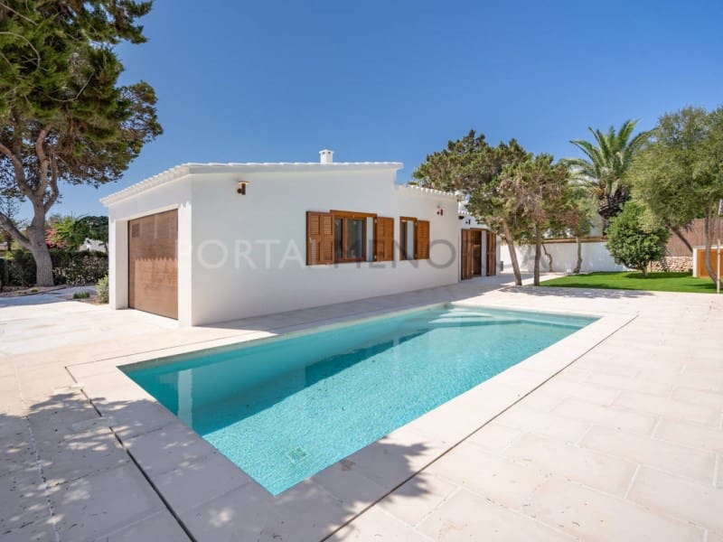 4 Zimmer Villa zu verkaufen in Ciutadella de Menorca - 1.050.000 € (Ref: 10011201)