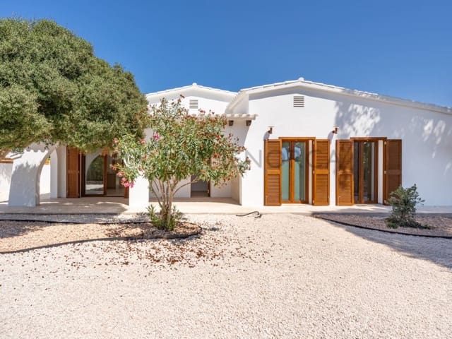 4 Zimmer Villa zu verkaufen in Ciutadella de Menorca - 1.050.000 € (Ref: 10011201)