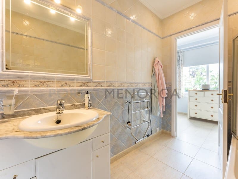 7 bedroom Villa for sale in Mahon / Mao with pool garage - € 1,975,000 (Ref: 10013079)