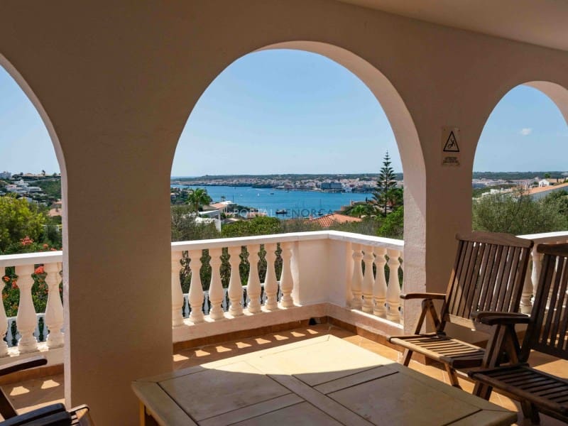 4 sovrum Villa till salu i Cala Llonga - 670 000 € (Ref: 10018346)
