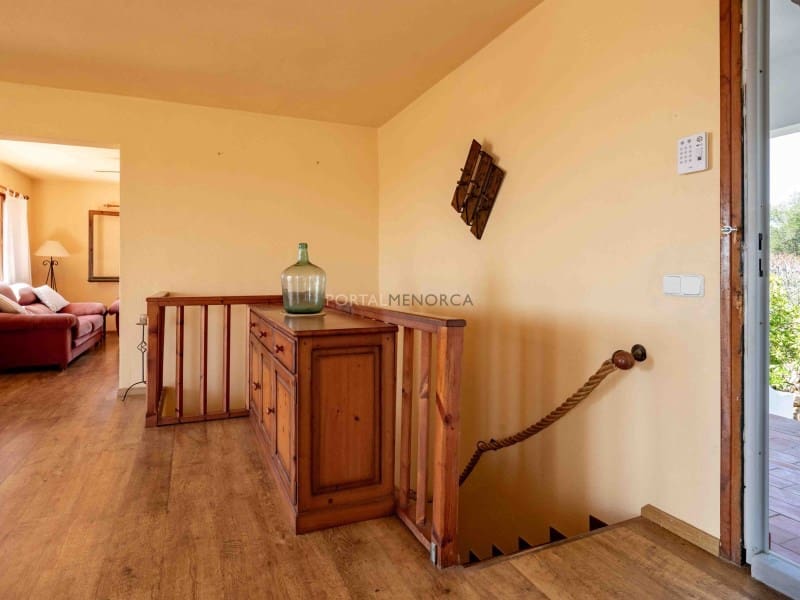 4 sovrum Villa till salu i Cala Llonga - 670 000 € (Ref: 10018346)