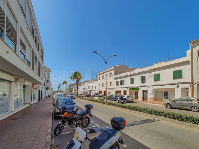 Komercyjne na sprzedaż w San Luis / Sant Lluís - 300 000 € (Ref: 10031732)