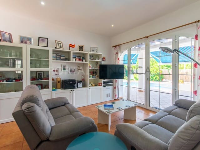 3 Zimmer Villa zu verkaufen in Cala'n Porter, Alayor / Alaior mit Pool - 595.000 € (Ref: 10035119)