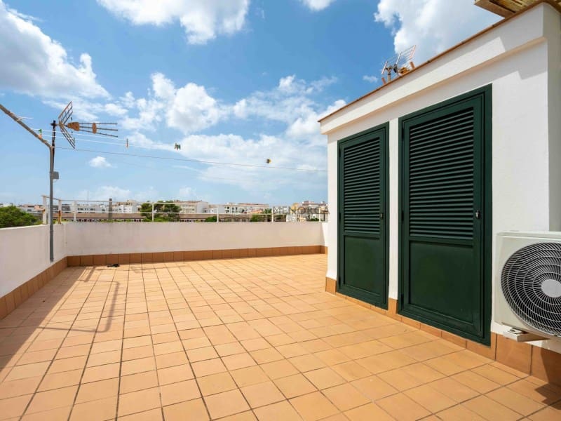 2 sovrum Lägenhet till salu i Mahon / Mao - 280 000 € (Ref: 10035120)