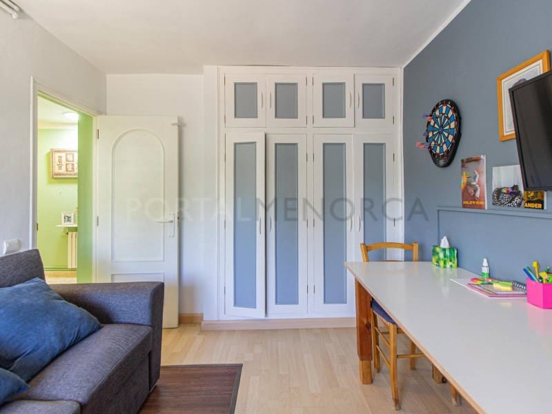 4 makuuhuone Huvila myytävänä paikassa Binidali mukana uima-altaan - 990 000 € (Ref: 10081110)