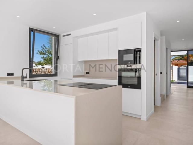 3 camera da letto Villa in vendita in Cala Blanca, Ciutadella de Menorca con garage - 1.290.000 € (Rif: 10102245)