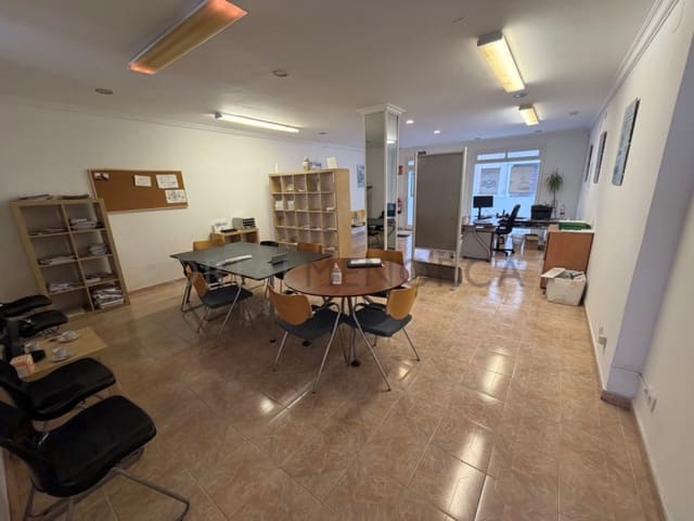 8 chambre Local Commercial à vendre à Mahón / Maó - 775 000 € (Ref: 10102248)