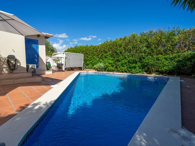 3 bedroom Villa for sale in Cala'n Porter with pool garage - € 655,000 (Ref: 10110953)