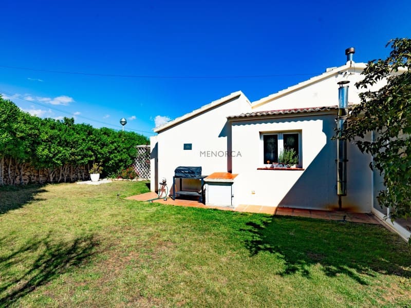 3 bedroom Villa for sale in Cala'n Porter with pool garage - € 655,000 (Ref: 10110953)