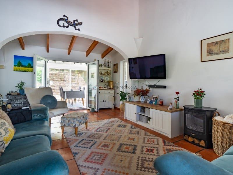 3 bedroom Villa for sale in Cala'n Porter with pool garage - € 655,000 (Ref: 10110953)