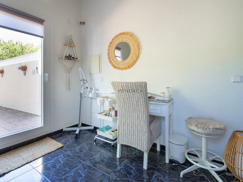 3 bedroom Villa for sale in Cala'n Porter with pool garage - € 655,000 (Ref: 10110953)