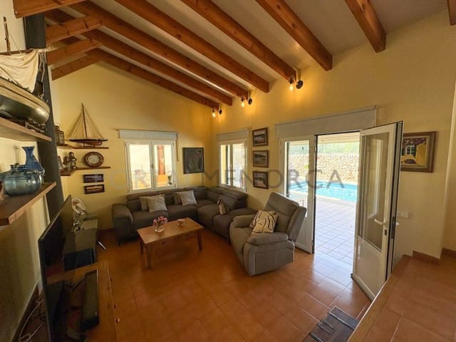 4 quarto Moradia para venda em Son Vilar, Es Castell com piscina garagem - 890 000 € (Ref: 10119716)