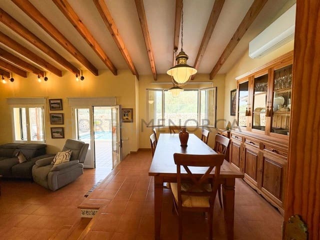 4 quarto Moradia para venda em Son Vilar, Es Castell com piscina garagem - 890 000 € (Ref: 10119716)