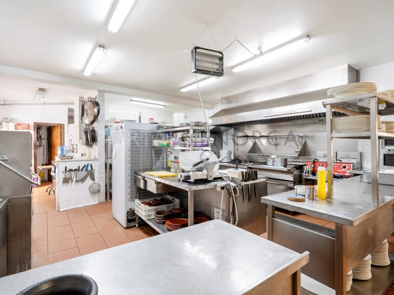Restaurante/Bar para venda em Alayor / Alaior - 690 000 € (Ref: 10135952)