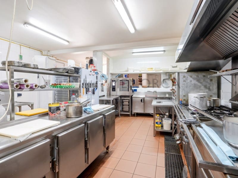 Restaurante/Bar para venda em Alayor / Alaior - 690 000 € (Ref: 10135952)