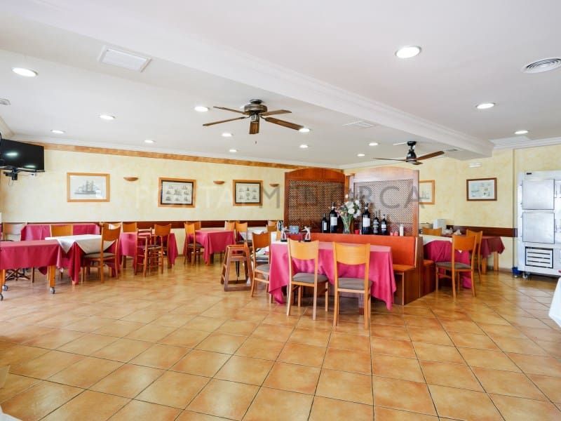 Restaurante/Bar para venda em Alayor / Alaior - 690 000 € (Ref: 10135952)
