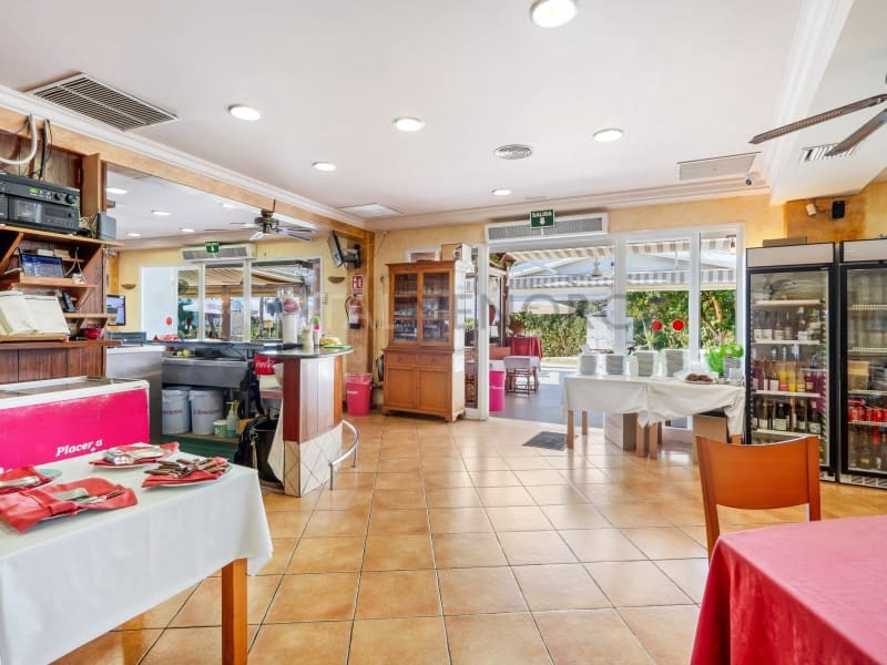 Restaurante/Bar para venda em Alayor / Alaior - 690 000 € (Ref: 10135952)