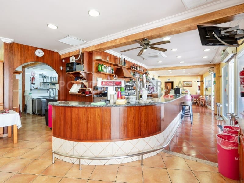 Restaurante/Bar para venda em Alayor / Alaior - 690 000 € (Ref: 10135952)
