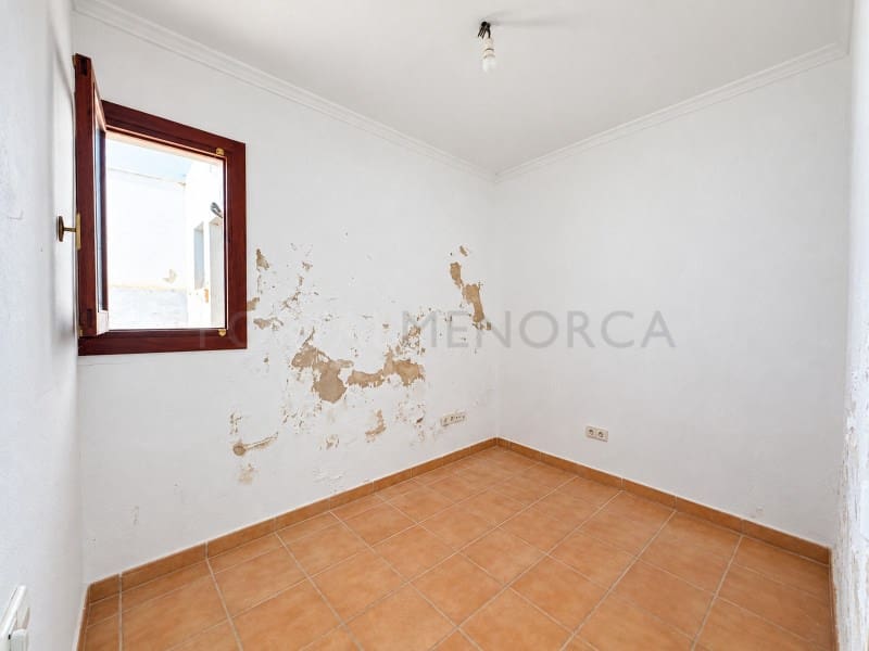 2 soverom Hus til salgs i Mahon / Mao med garasje - € 330 000 (Ref: 10148497)