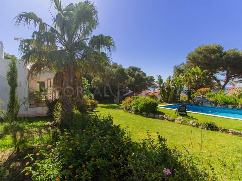 3 bedroom Villa for sale in Binibeca with pool - € 890,000 (Ref: 10166380)