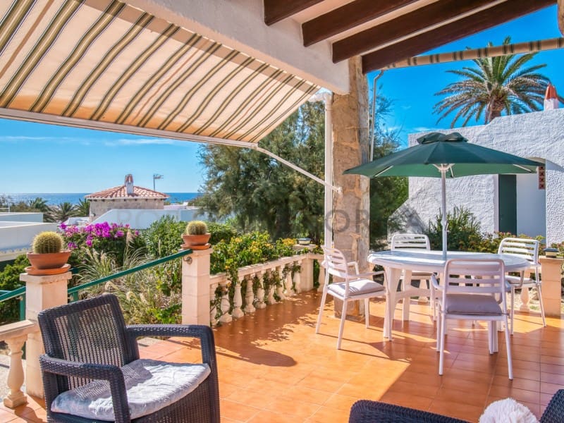 Chalet de 2 habitaciones en San Luis / Sant Lluís en venta - 450.000 € (Ref: 10177051)