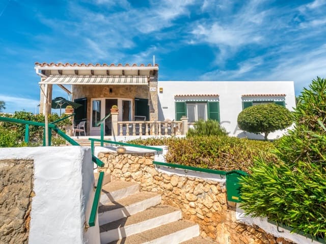 Chalet de 2 habitaciones en San Luis / Sant Lluís en venta - 450.000 € (Ref: 10177051)