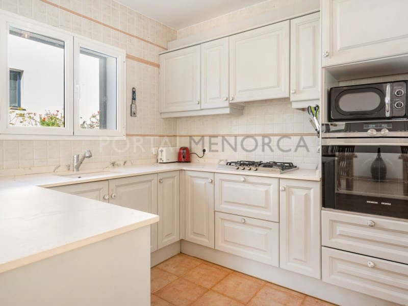 3 sypialnia Willa na sprzedaż w Son Parc z basenem garażem - 725 000 € (Ref: 10177052)
