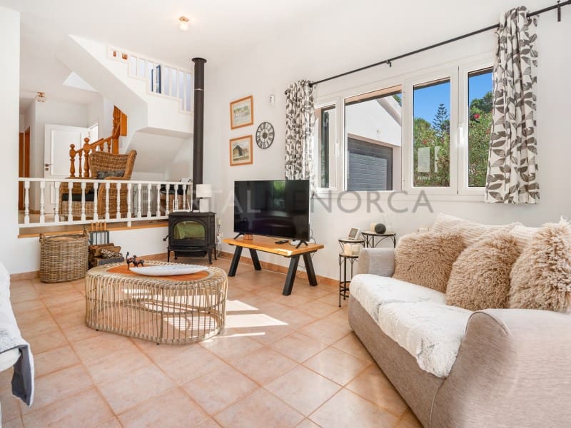 3 sypialnia Willa na sprzedaż w Son Parc z basenem garażem - 725 000 € (Ref: 10177052)