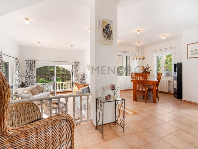 3 sypialnia Willa na sprzedaż w Son Parc, Es Mercadal z basenem garażem - 725 000 € (Ref: 10177052)