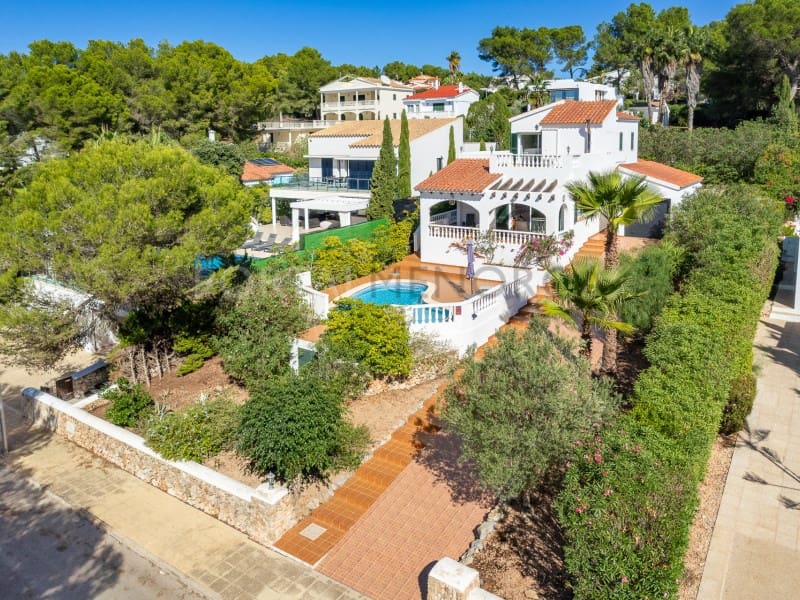 3 sypialnia Willa na sprzedaż w Son Parc z basenem garażem - 725 000 € (Ref: 10177052)