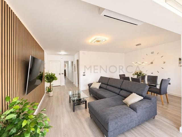 3 bedroom Flat for sale in Mahón / Maó - € 380,000 (Ref: 10180443)