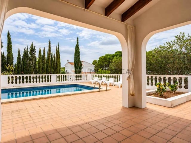 2 slaapkamer Villa te koop in Son Parc, Es Mercadal met zwembad - € 525.000 (Ref: 10184447)