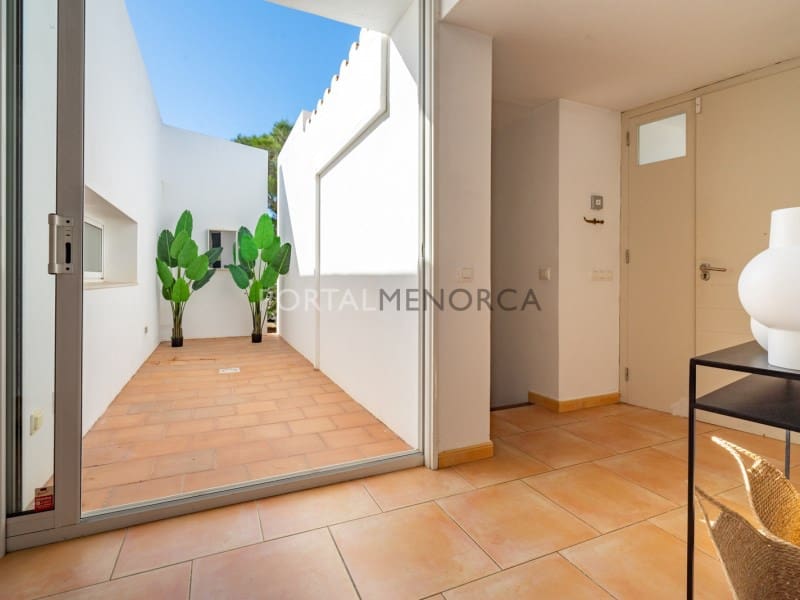 3 sypialnia Willa na sprzedaż w San Luis / Sant Lluis z basenem - 780 000 € (Ref: 9402001)