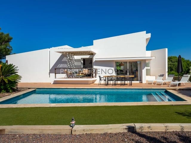 3 sypialnia Willa na sprzedaż w San Luis / Sant Lluís z basenem - 780 000 € (Ref: 9402001)