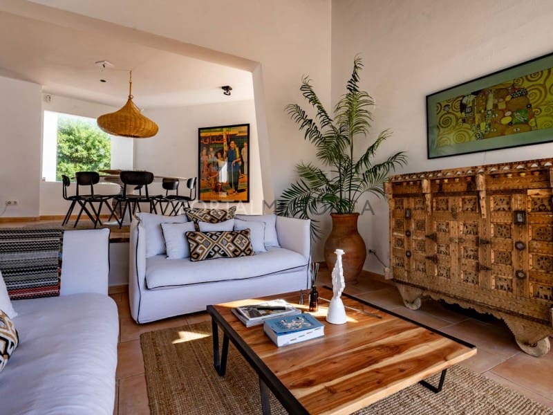 3 sypialnia Willa na sprzedaż w San Luis / Sant Lluis z basenem - 780 000 € (Ref: 9402001)