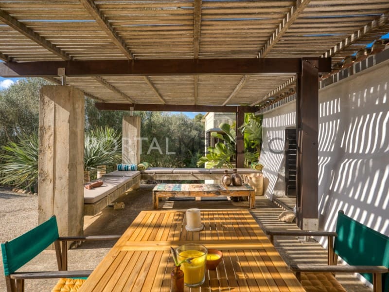 4 chambre Finca/Maison de Campagne à vendre à Alayor / Alaior avec piscine garage - 1 975 000 € (Ref: 9402005)