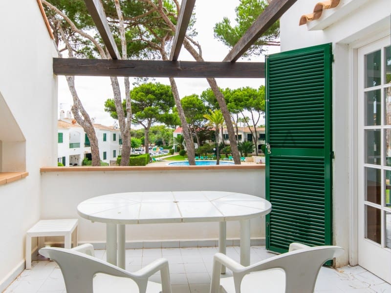 2 quarto Apartamento para venda em Cala'n Bosch com piscina - 330 000 € (Ref: 9402008)