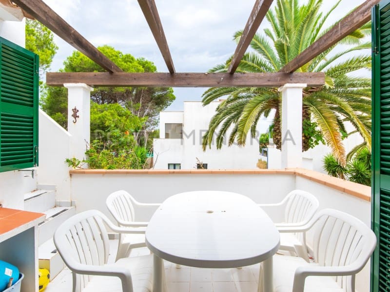 2 quarto Apartamento para venda em Cala'n Bosch com piscina - 330 000 € (Ref: 9402008)