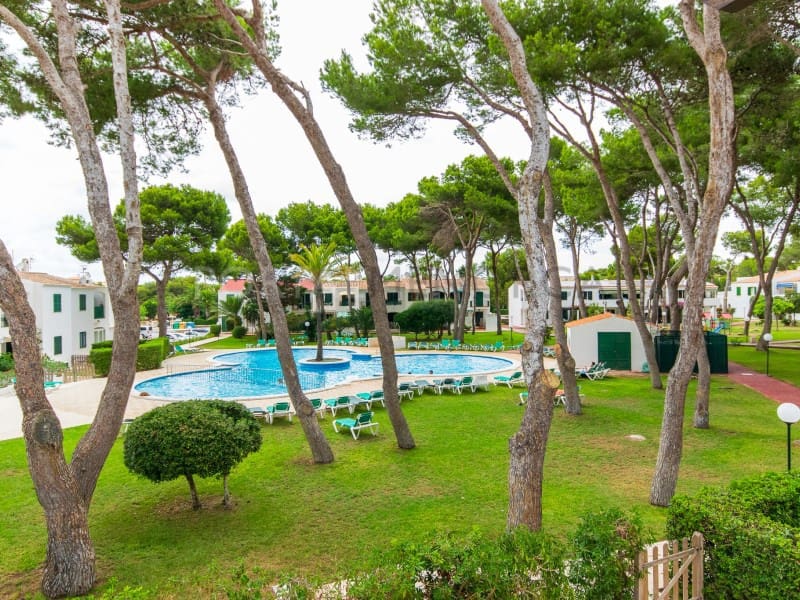 2 quarto Apartamento para venda em Cala'n Bosch com piscina - 330 000 € (Ref: 9402008)