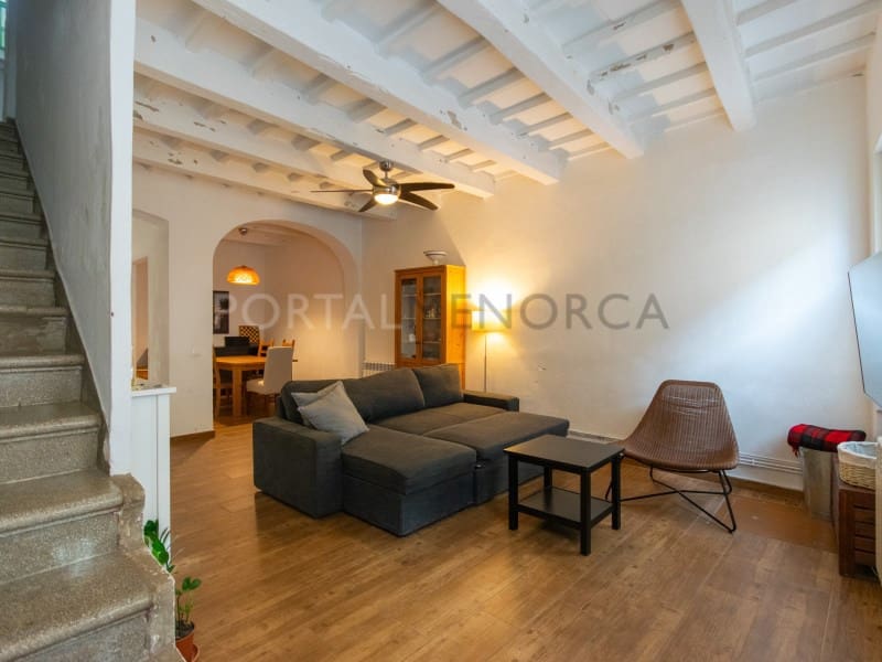 4 sovrum Villa till salu i Mahon / Mao - 585 000 € (Ref: 9402010)